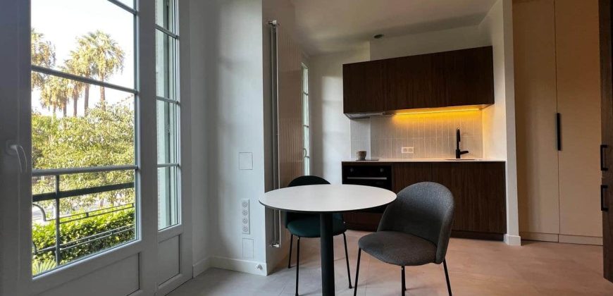 Nice – Carré d’Or – 2P – Immeuble bourgeois – Prestations luxueuses – Cave