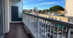 LE CANNET –  Grand studio avec terrasse – Exposition Ouest – Ascenseur – Cave