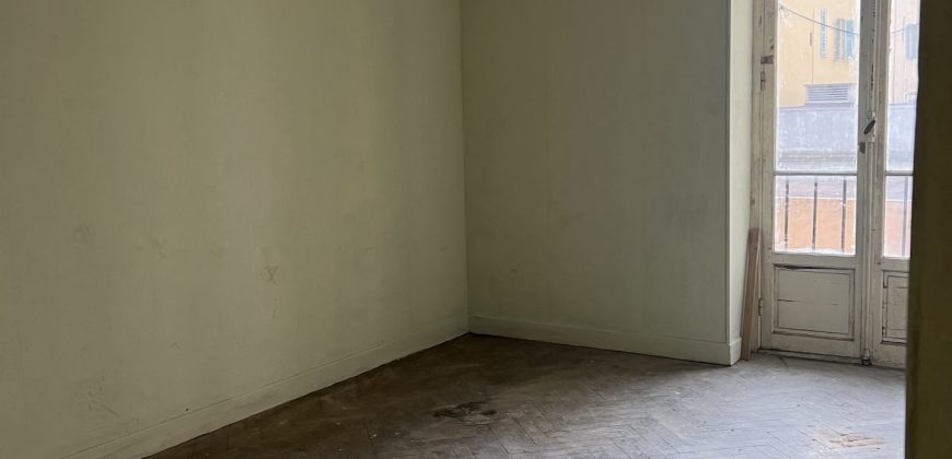 NICE – Libération/Gare du Sud – Rue TORRINI – 2P –  RENOVATION EN COURS- Affaire