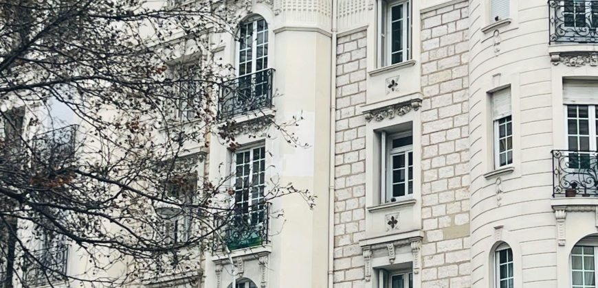 NICE – Libération/Bellevue – 4P – À rénover – Superbe Bourgeois – Ascenseur – 2 caves
