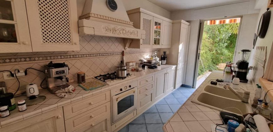3 PIÈCES – NICE CIMIEZ – REZ DE JARDIN 130 M2 – GARAGE FERMÉ – CAVE – PROCHE COMMANDANT GEROME