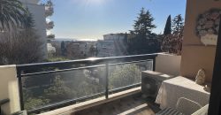 CIMIEZ  – T3 Grand 82m2, étage, terrasse, Garage fermé, vue ville et mer, Cave