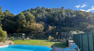 Maison avec Piscine , St André de la Roche – 3 chambres, terrain plat