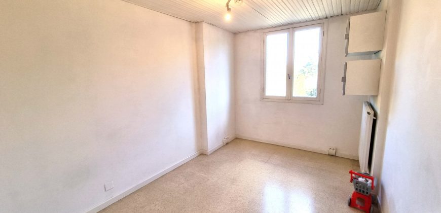 CIMIEZ – Appartement 3 pièces 55 m² – Etage élevé – Balcon Exposition Sud au calme total – Parking et Cave