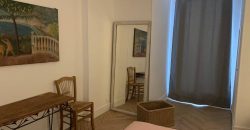Nice Carré d’Or –  DERNIER ETAGE Sud  –  beau 3P + terrasse de 18m2 – ascenseur