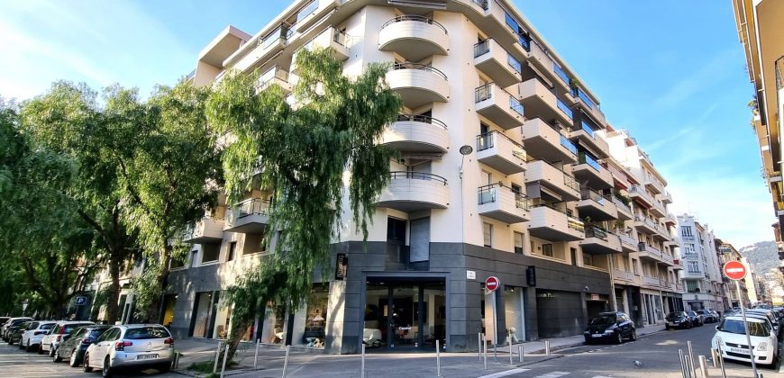 Bel Appartement 3 Pièces 63 m2 avec terrasse et jardin au calme – Résidence Moderne – Nice Proche Port – Place Arson – Place Garibaldi