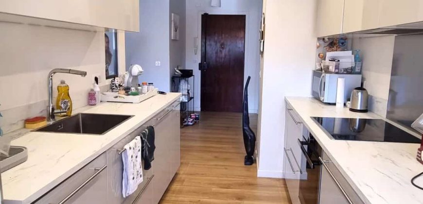 Nice Nord – Villa ARSON – Bel apparement 2 pièces de 55 m2 en étage avec terrasse, calme, Expo Sud, Belle vue dégagée.