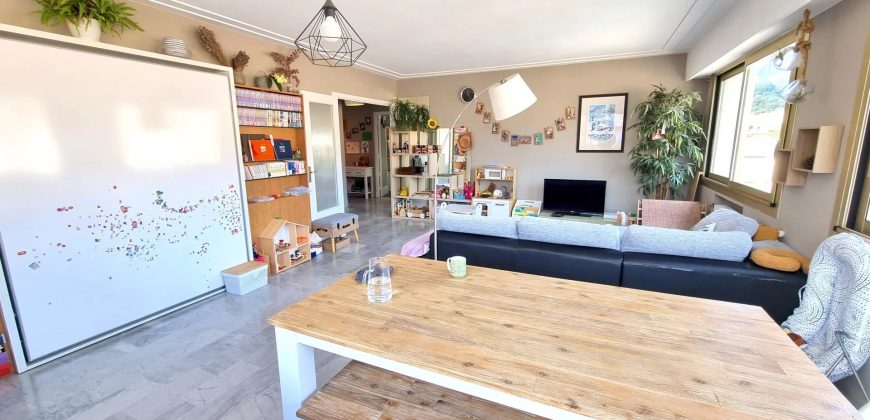 Appartement 2 P Transformable en 3 P de 74 m2 – balcon – MENTON Centre Ville Proche Cours du Centenaire