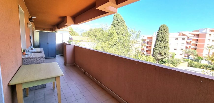 Bel Appartement 3 pièces avec terrasse, expo Sud – Roquebrune Cap Martin  – Proche Monaco – Garage et cave