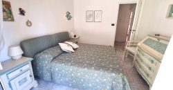 MENTON GARAVAN  à proximité du Port et de la Mer— Appartement 2 Pièces 43 m2 – dernier étage avec Terrasse – Garage et Cave.