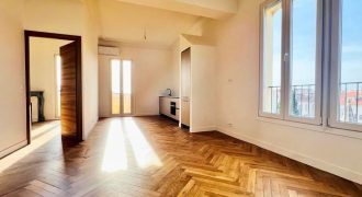 Carré d’Or BUFFA – 3P bourgeois DERNIER ETAGE, ascenseur, vue dégagée, RENOVATION haut de Gamme