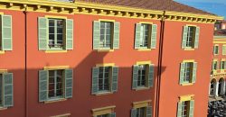 NICE PLACE MASSENA  – Duplex Dernier étage 2/3P, ascenseur, meublé
