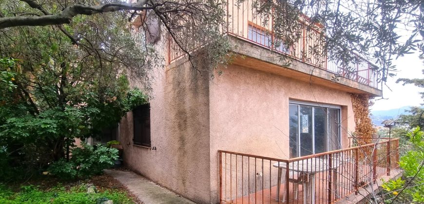 Nice Saint Pierre de Féric – Belle Maison d’environ 160 m2 sur Terrain 1000 m2 – A Rénover