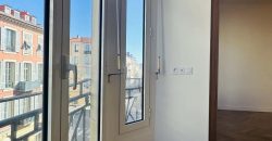 Nice PORT – 2/3p Art Deco, belle rénovation, ascenseur , clim