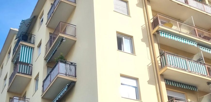 NICE CIMIEZ – CAP DE CROIX – APPARTEMENT 4 PIÈCES.  