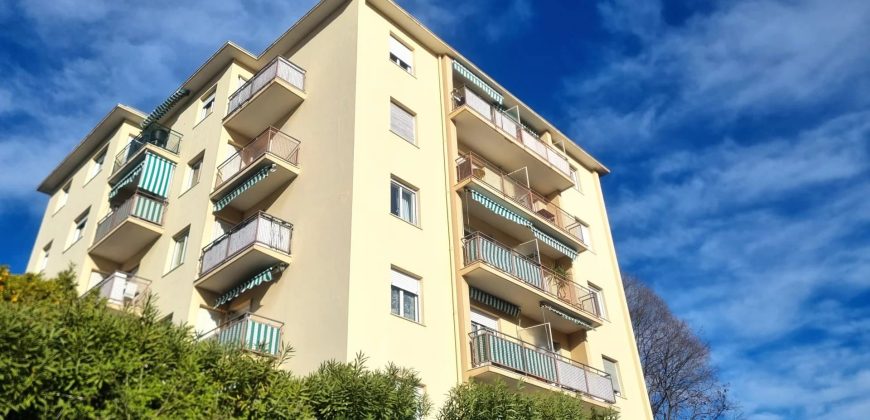 NICE CIMIEZ – CAP DE CROIX – APPARTEMENT 4 PIÈCES.  