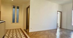 Nice PORT – 2/3p Art Deco, belle rénovation, ascenseur , clim