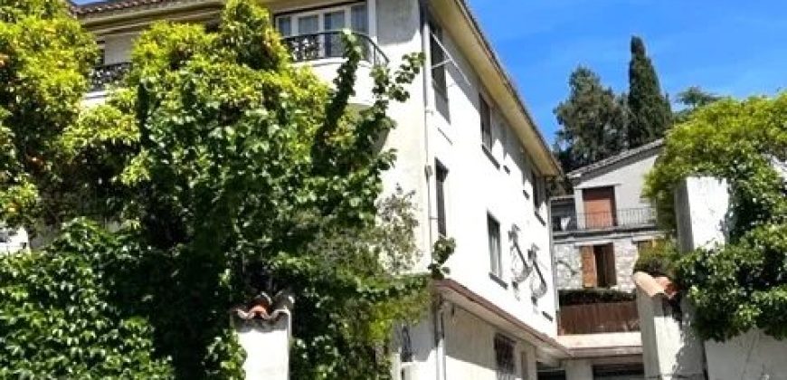 Bas CIMIEZ,  Appartement 2 pièces de 50 m2 au calme, exposition Sud Ouest