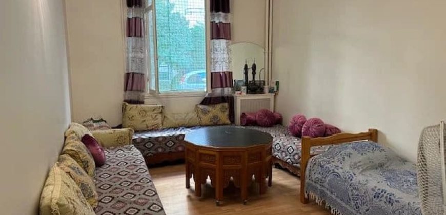 NICE CENTRE LIBERATION – Grand 2P de 50m2 au calme, cave, investissement