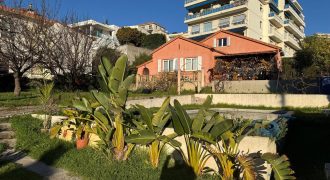 Nice Nord – Belle Maison superficie 95 m2 (Extension possible)  sur un beau terrain plat de 1000 m2 – piscine – Parking et Garage.