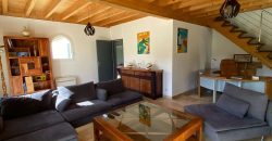 Salernes – Superbe maison écologique avec piscine, terrain, Excellent état ! un havre de paix