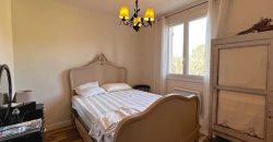VILLECROZE – Superbe Bastide avec dépendance et piscine, terrain, bois et calme.