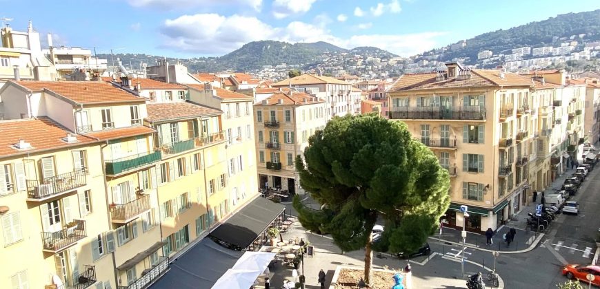 4P centre ville avec 2 Terrasses, Parking et cave