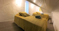 Nice- Vieux Nice-  4P meublé –  forte rentabilité, 50m du Cours et Mer