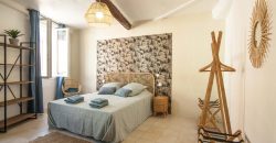 Nice- Vieux Nice-  4P meublé –  forte rentabilité, 50m du Cours et Mer