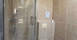 Nice- Vieux Nice-  4P meublé –  forte rentabilité, 50m du Cours et Mer