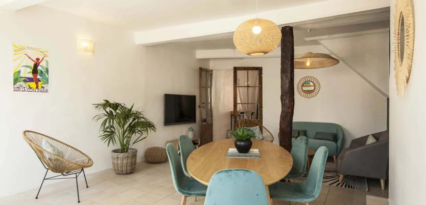 Nice- Vieux Nice-  4P meublé –  forte rentabilité, 50m du Cours et Mer