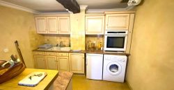 Commune de Peyroules – Appartement 2 pièces de 39m2 et grande cave et jardin