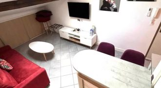 Hyper Centre NICE –  Studette, ascenseur , Imm Bourgeois, meublé ; A SAISIR