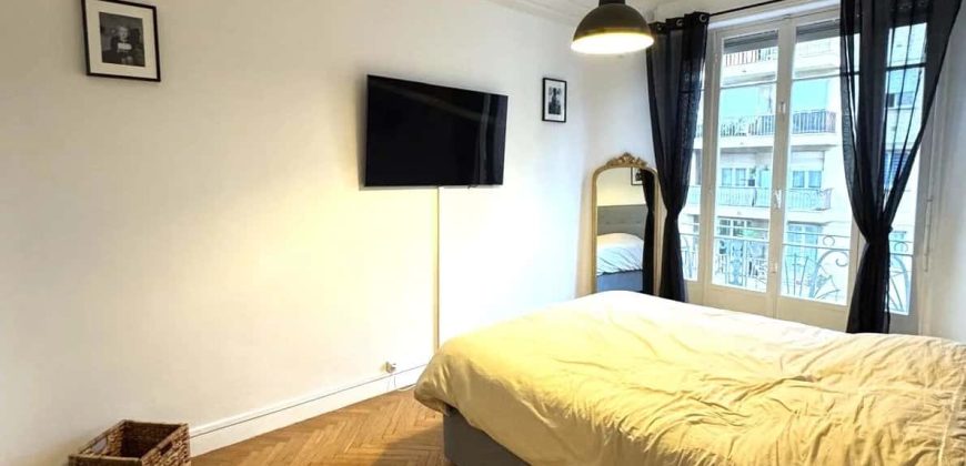 Beau Studio 32 m2 – Immeuble Art Déco – Secteur Tzarewitch – Nice Centre