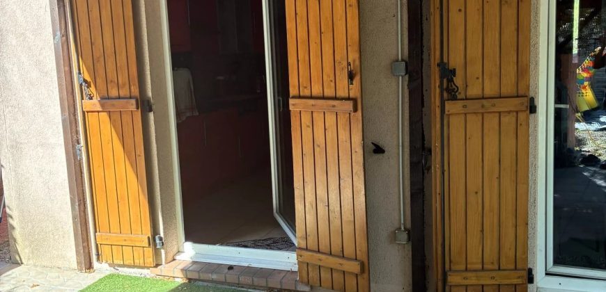 Maison de ville à vendre à Nice La Trinité – Calme, confort et proximité des commodités