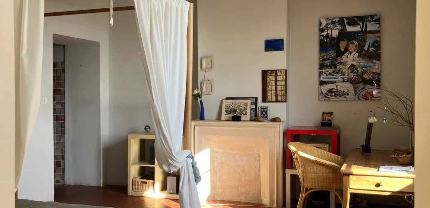 Bastide d’exception à vendre en Provence – Domaine privé, authenticité et élégance