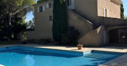 Bastide d’exception à vendre en Provence – Domaine privé, authenticité et élégance