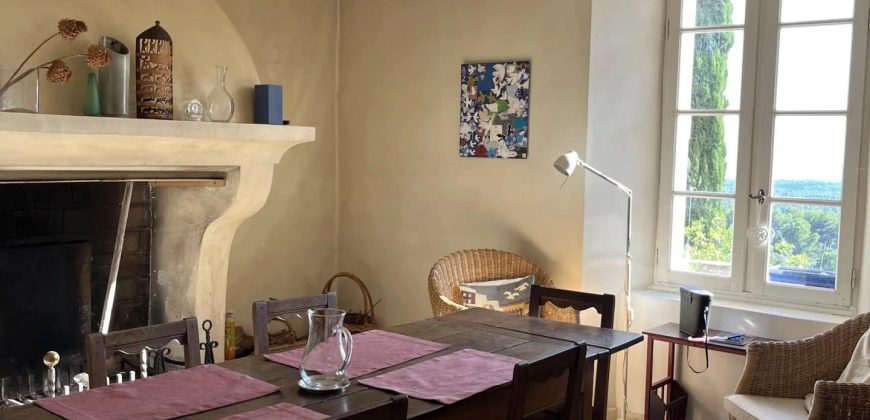 Bastide d’exception à vendre en Provence – Domaine privé, authenticité et élégance