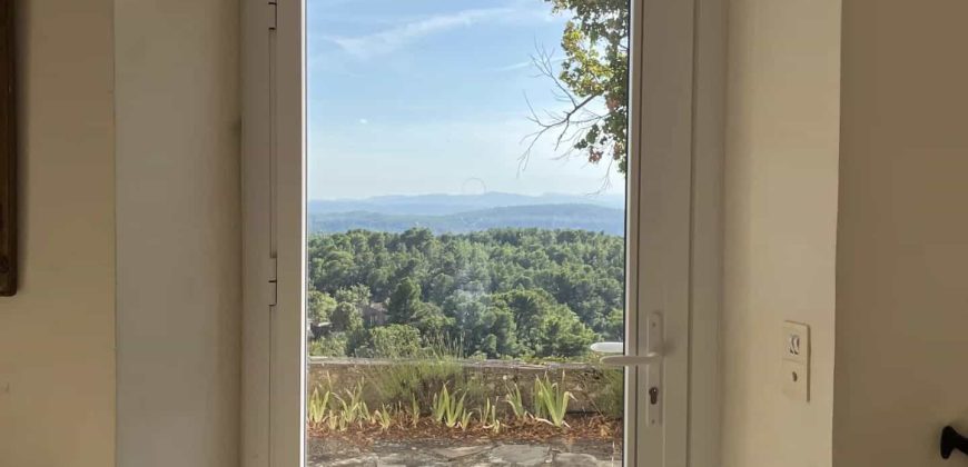 Bastide d’exception à vendre en Provence – Domaine privé, authenticité et élégance