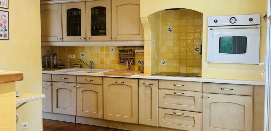 NEW ! Bas Colle-sur-Loup / Villeneuve-Loubet – superbe Villa 7P calme piscine terrain 1185m2 SUD et OUEST.