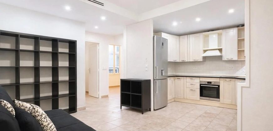 Appartement 3 p 48 m2 Nice Saint Roch terrasse 16 m2