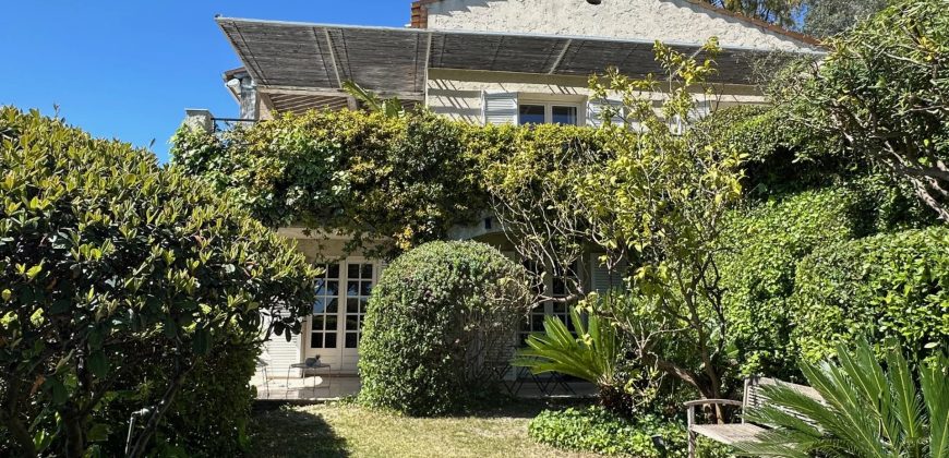 SOUS OPFFRE – Villa 6P parc Estienne d’Orves, vue mer, dépendance, piscine SUD OUEST