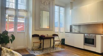 RARE Le Port ! top emplacement grand 2P  avec terrasse de 43 m² — Port de Nice