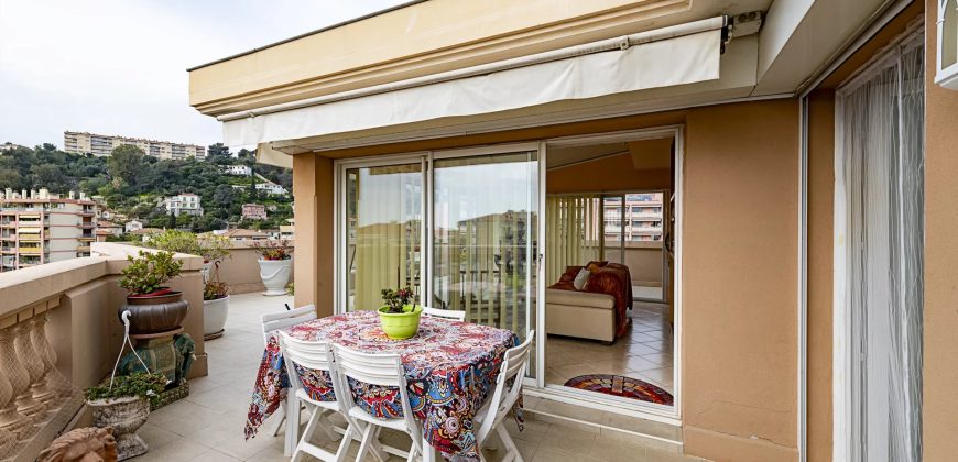 Magnique Appartement Penthouse – 4 pièces avec terrasse de 60 m2 en Dernier Etage