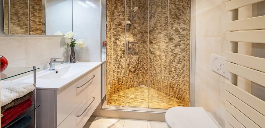 Magnique Appartement Penthouse – 4 pièces avec terrasse de 60 m2 en Dernier Etage