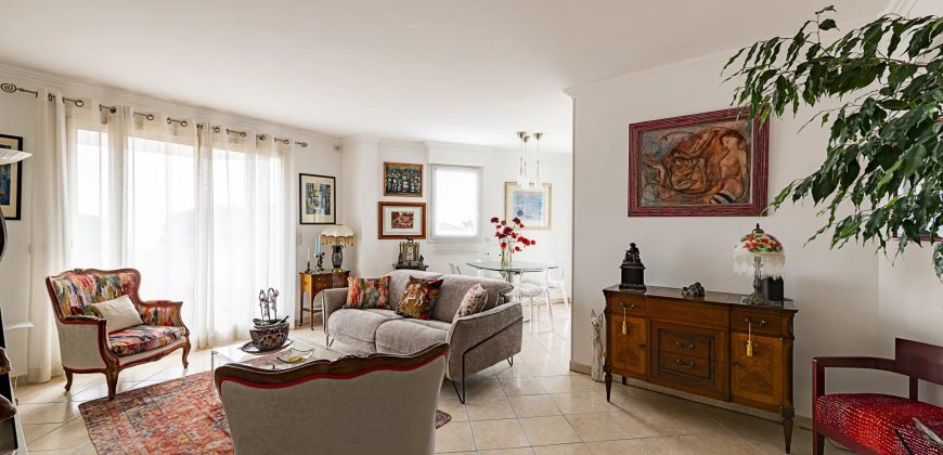 Magnique Appartement Penthouse – 4 pièces avec terrasse de 60 m2 en Dernier Etage