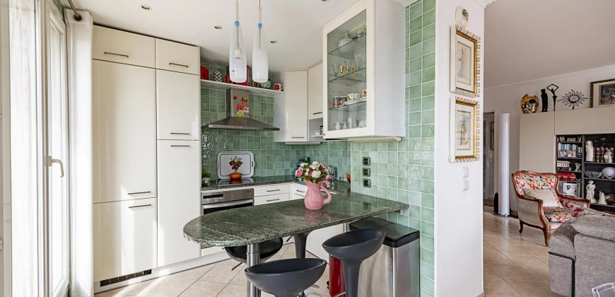 Magnique Appartement Penthouse – 4 pièces avec terrasse de 60 m2 en Dernier Etage