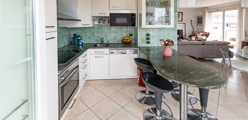 Magnique Appartement Penthouse – 4 pièces avec terrasse de 60 m2 en Dernier Etage