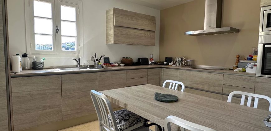 SOUS OPFFRE – Villa 6P parc Estienne d’Orves, vue mer, dépendance, piscine SUD OUEST
