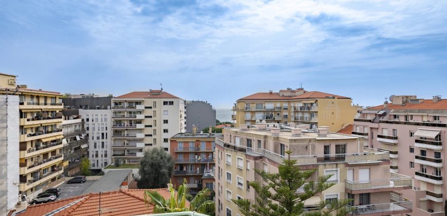 Magnique Appartement Penthouse – 4 pièces avec terrasse de 60 m2 en Dernier Etage